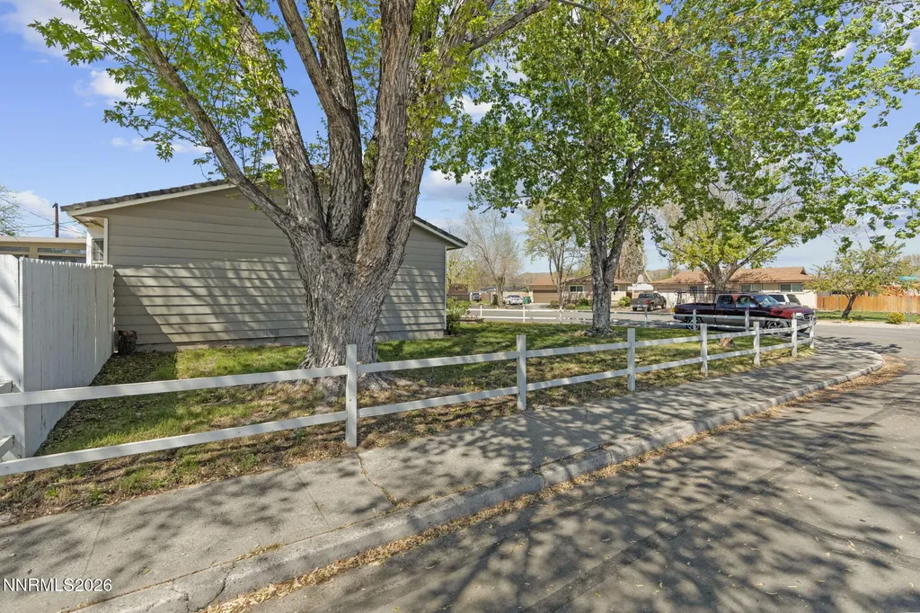 2781 Tiffany Sparks NV 89431