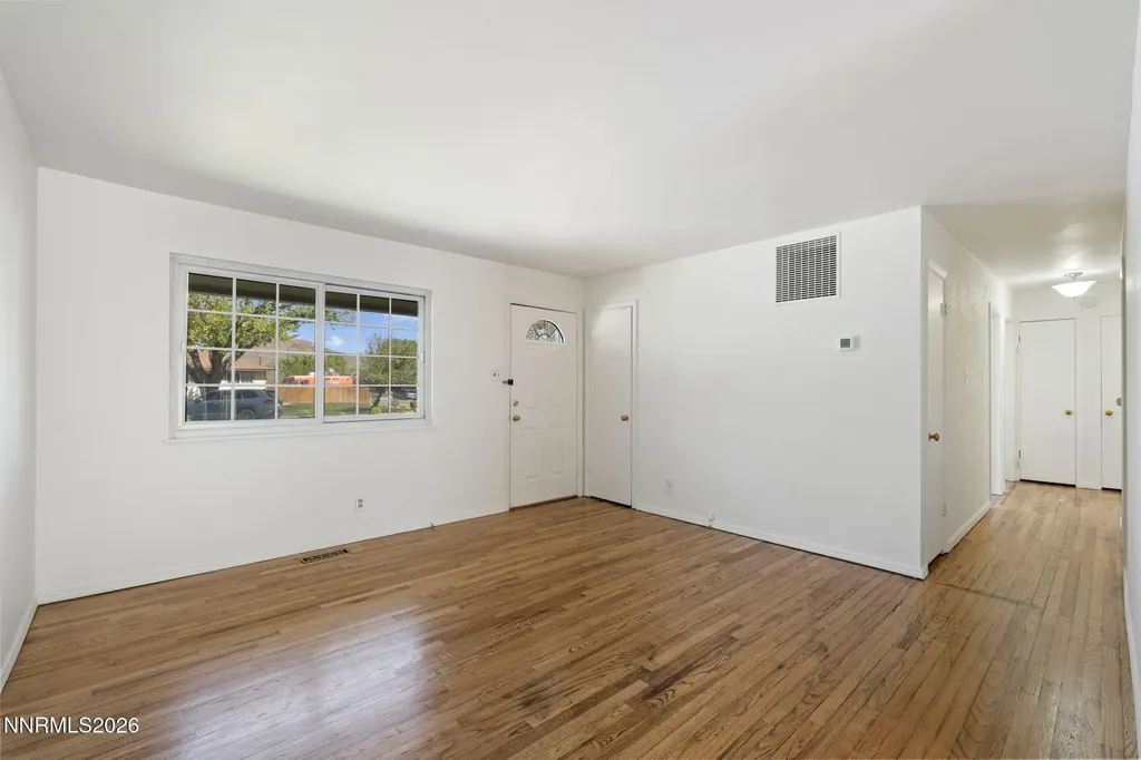 2781 Tiffany Sparks NV 89431