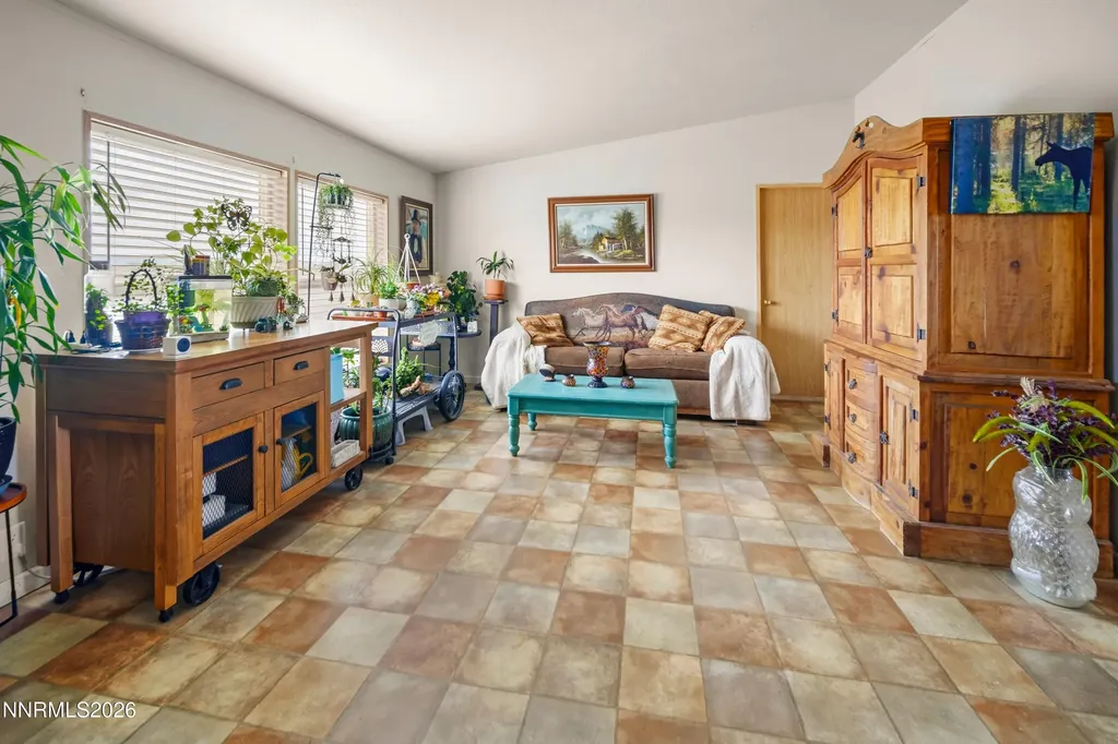 3717 Hillsboro Fallon NV 89406