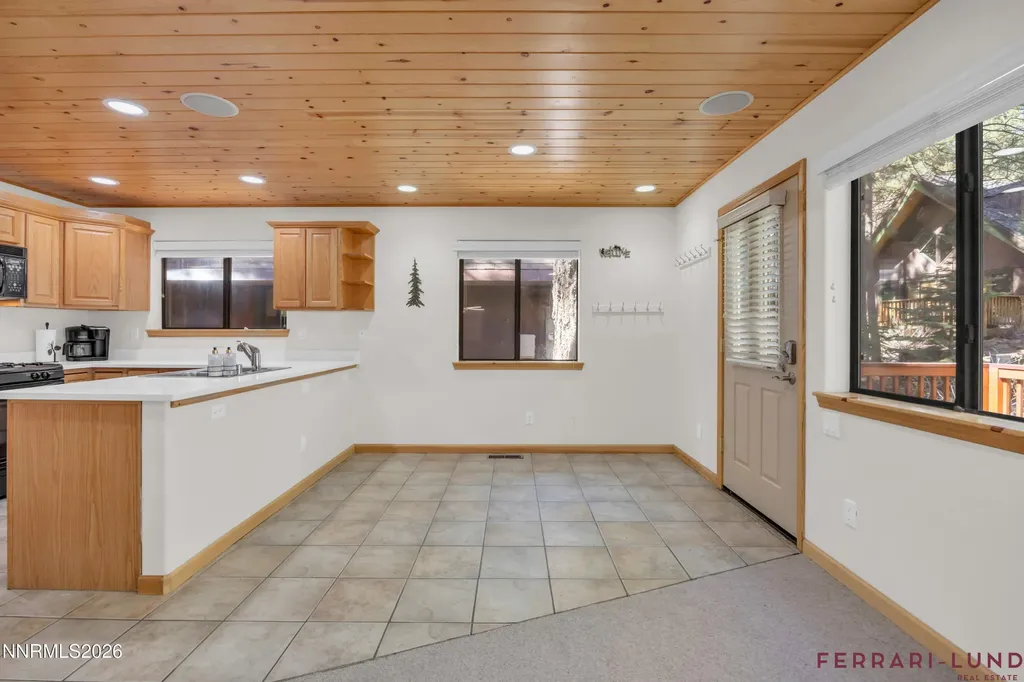 599 Crest Incline Village NV 89451