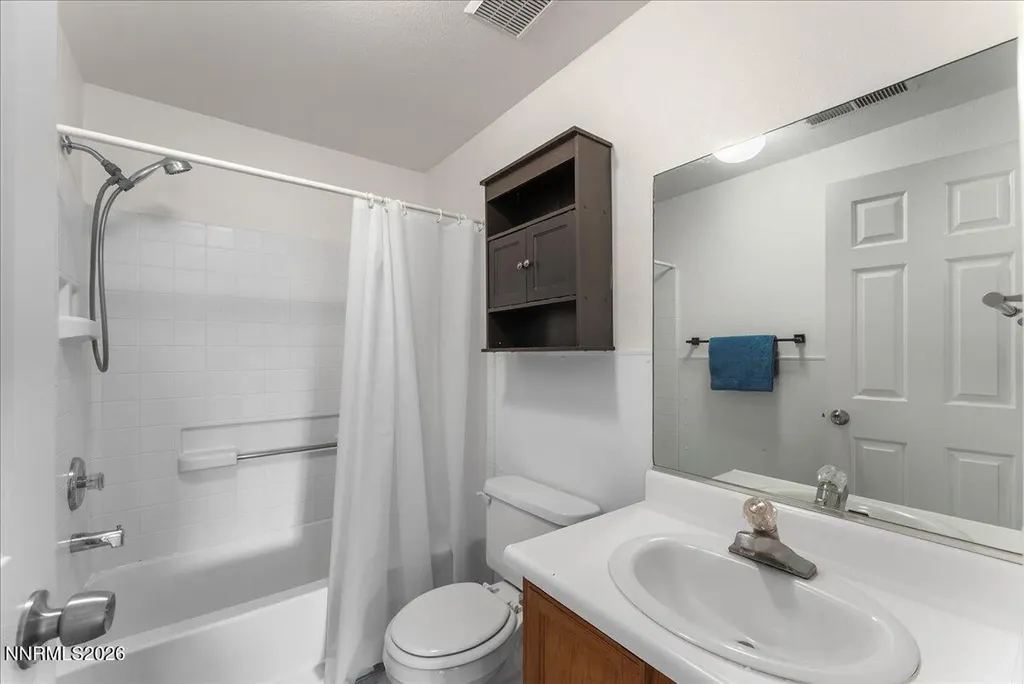 3903-3907 Village Carson City NV 89701
