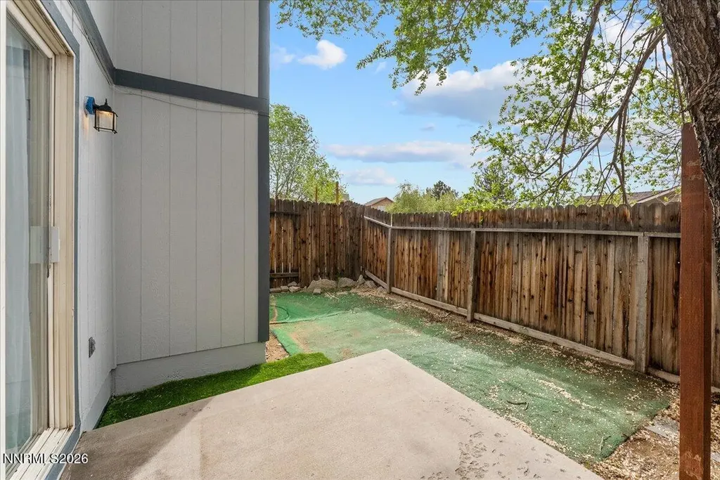3903-3907 Village Carson City NV 89701