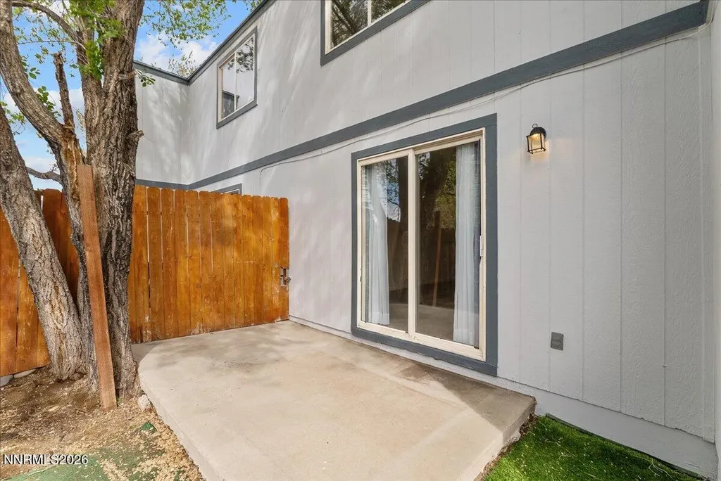 3903-3907 Village Carson City NV 89701