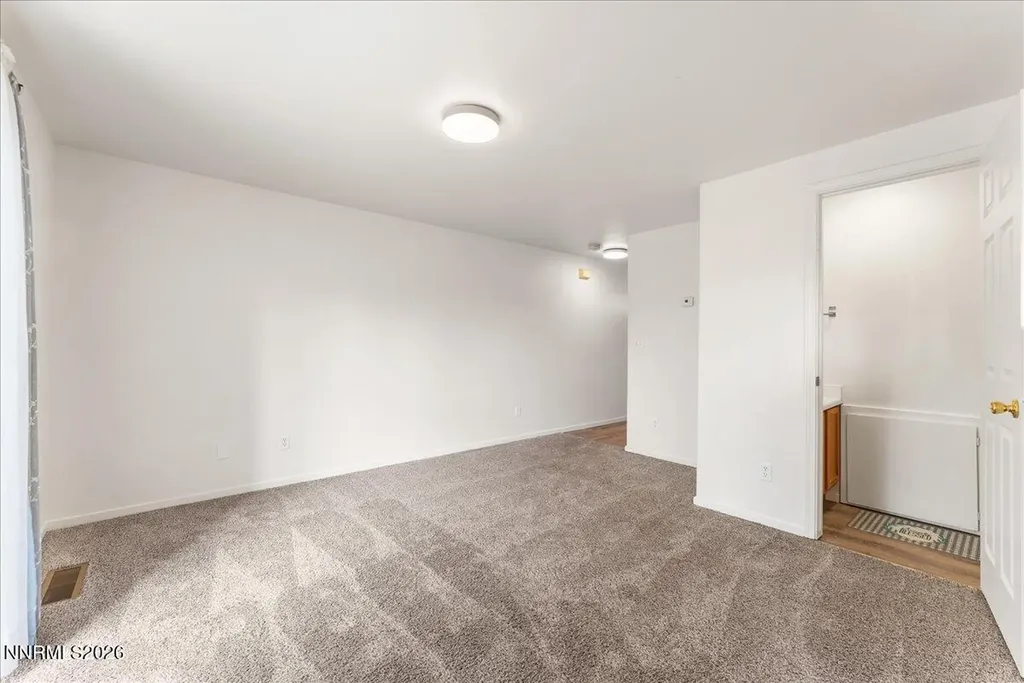 3903-3907 Village Carson City NV 89701