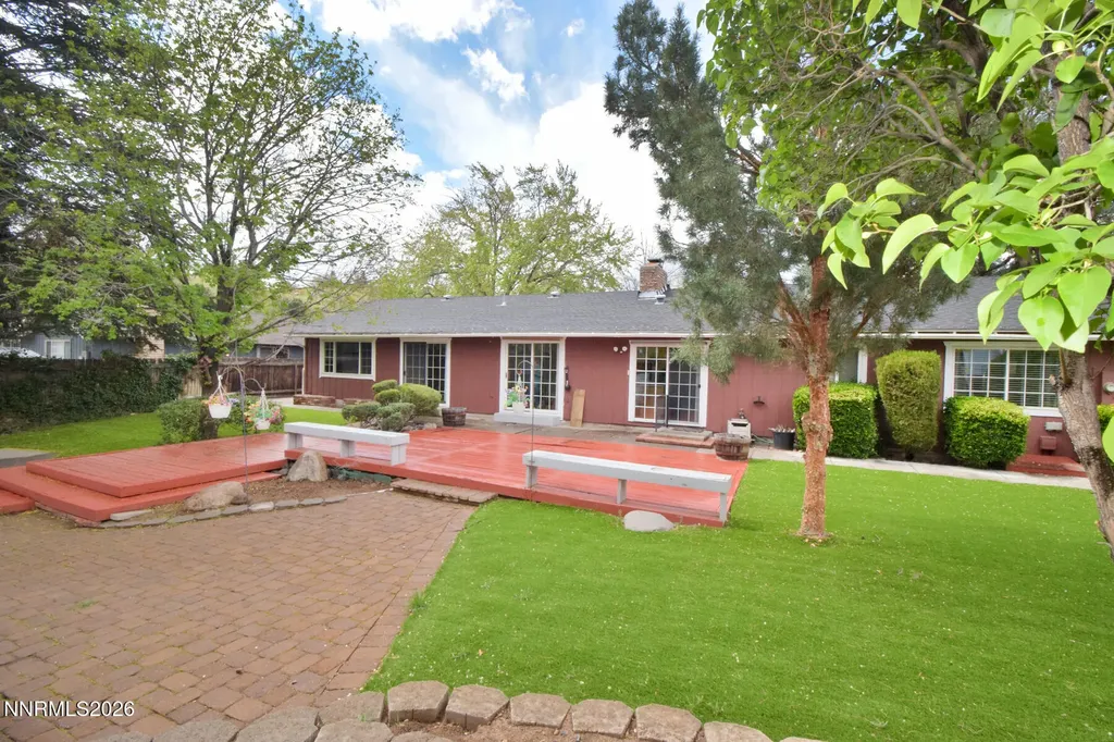 2825 Knight Reno NV 89509