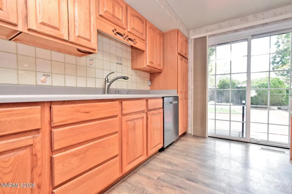 2825 Knight Reno NV 89509