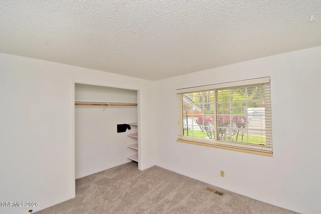 2825 Knight Reno NV 89509