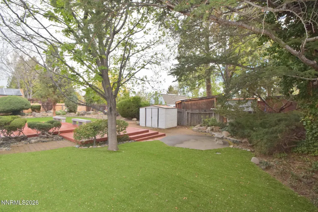 2825 Knight Reno NV 89509