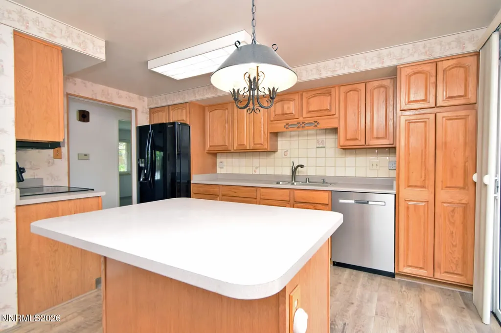 2825 Knight Reno NV 89509