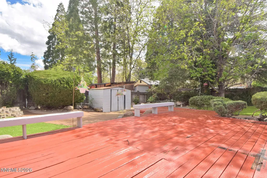 2825 Knight Reno NV 89509