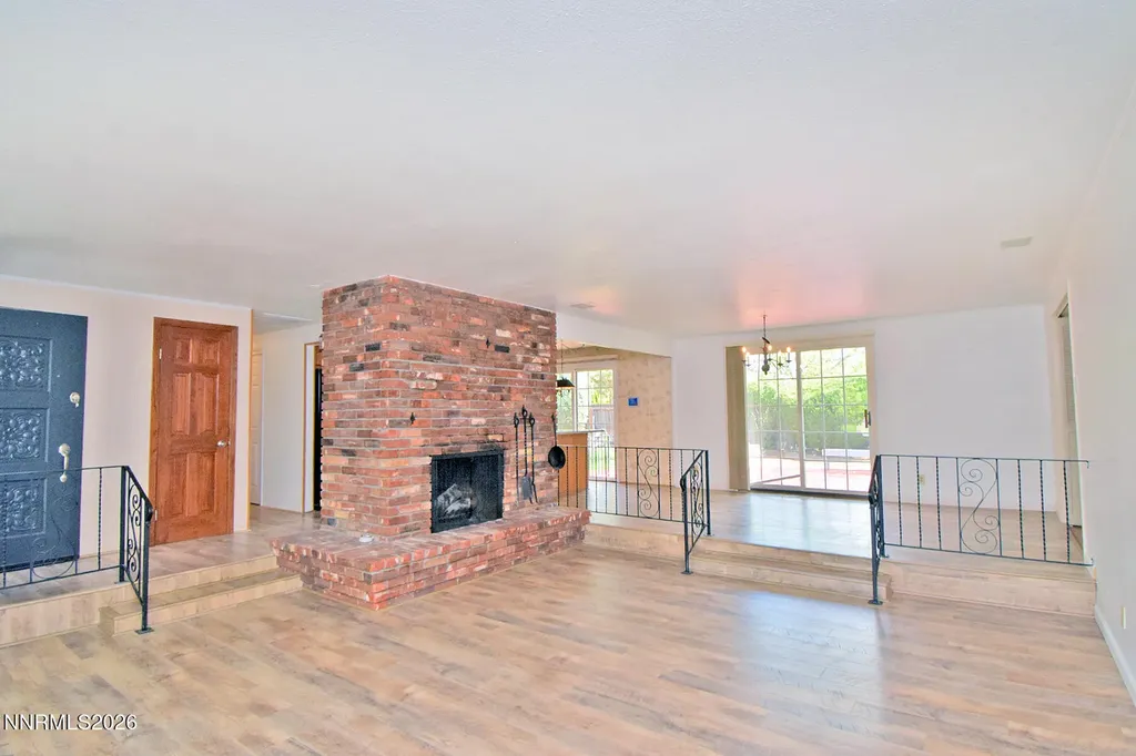 2825 Knight Reno NV 89509
