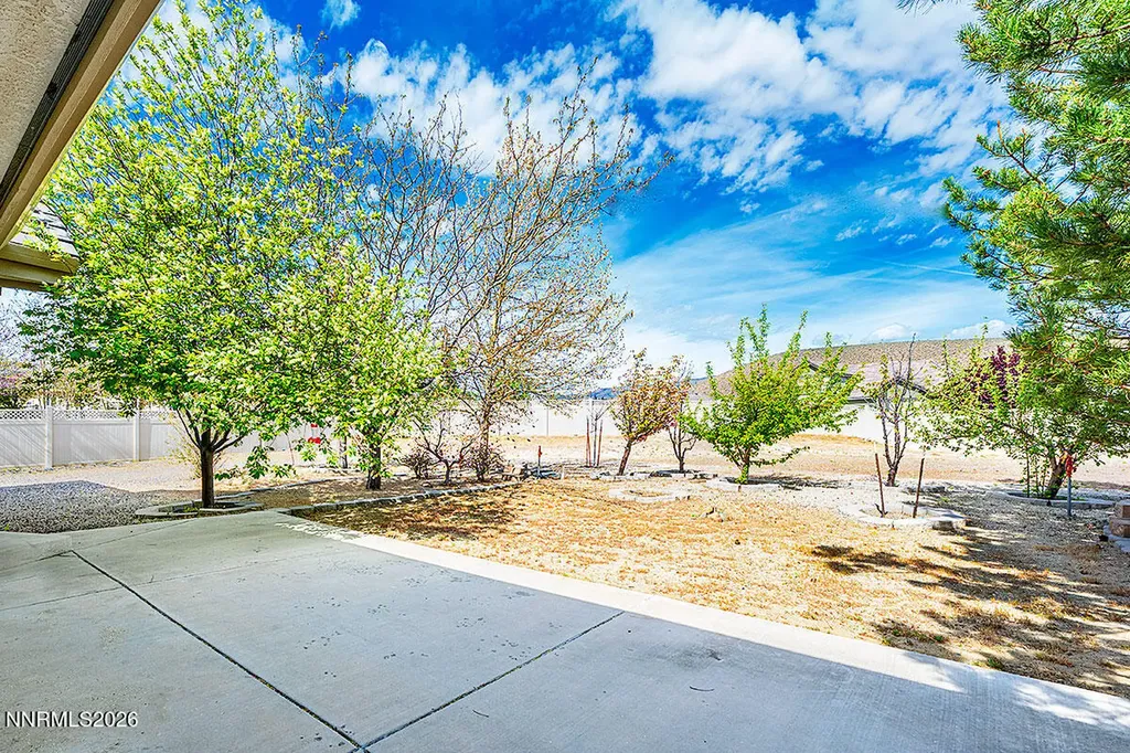 402 Chianti Dayton NV 89403