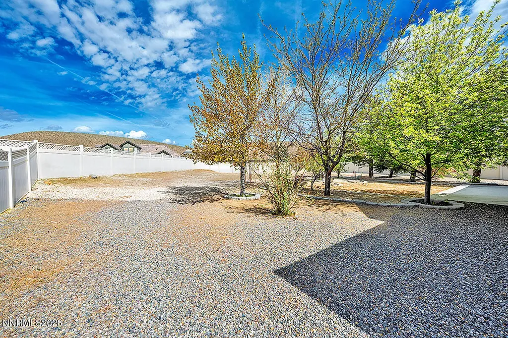 402 Chianti Dayton NV 89403