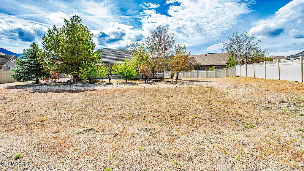402 Chianti Dayton NV 89403