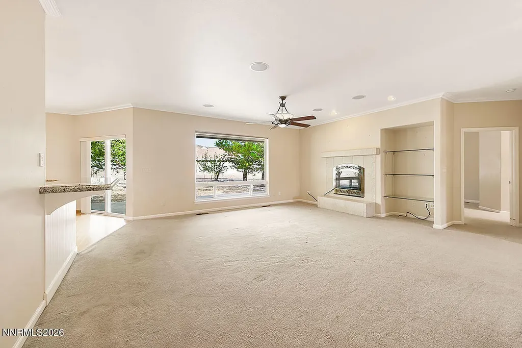 402 Chianti Dayton NV 89403