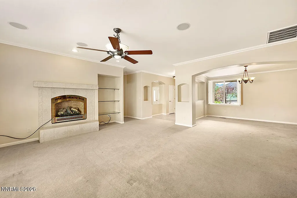 402 Chianti Dayton NV 89403