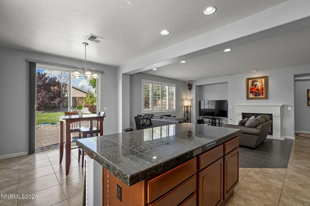 2590 Country Falls Reno NV 89521
