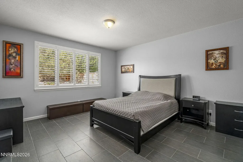 2590 Country Falls Reno NV 89521