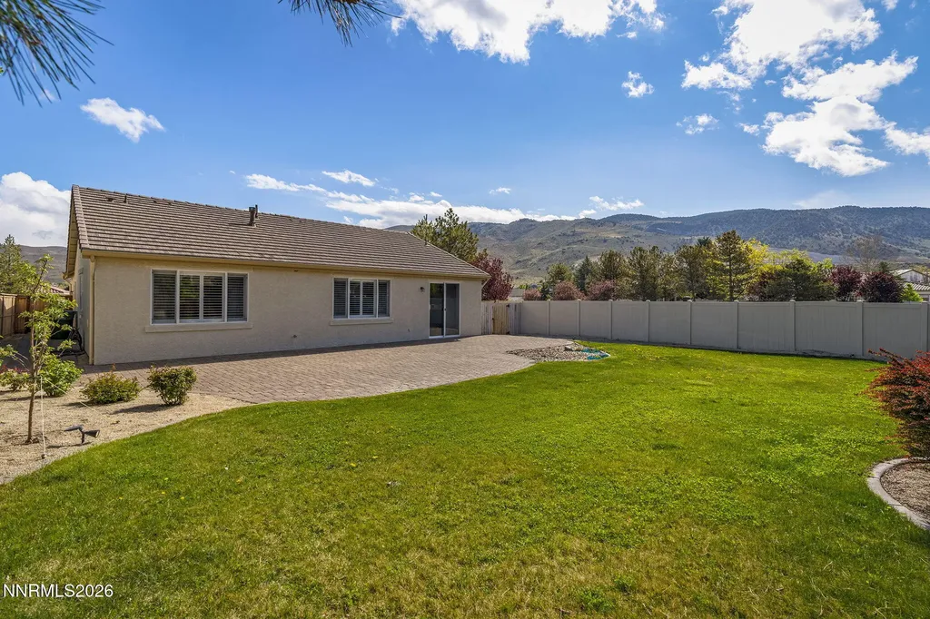 2590 Country Falls Reno NV 89521