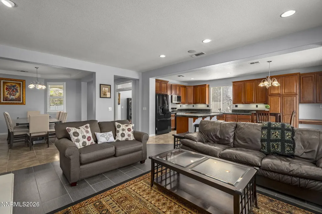 2590 Country Falls Reno NV 89521