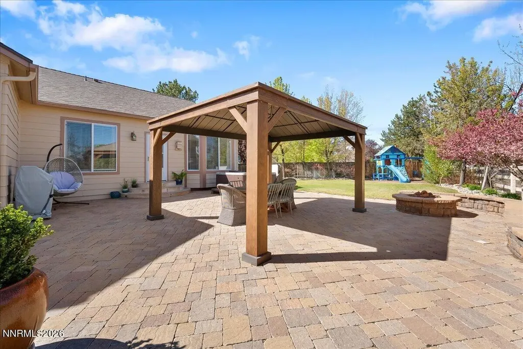 3215 Mirador Sparks NV 89436