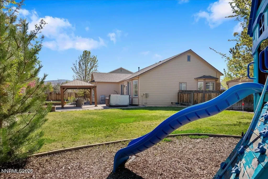 3215 Mirador Sparks NV 89436