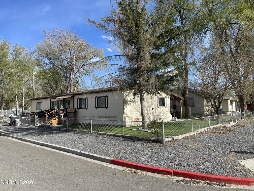 795 16th Lovelock NV 89419