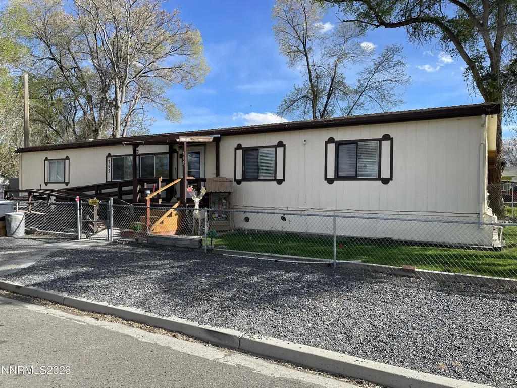 795 16th Lovelock NV 89419