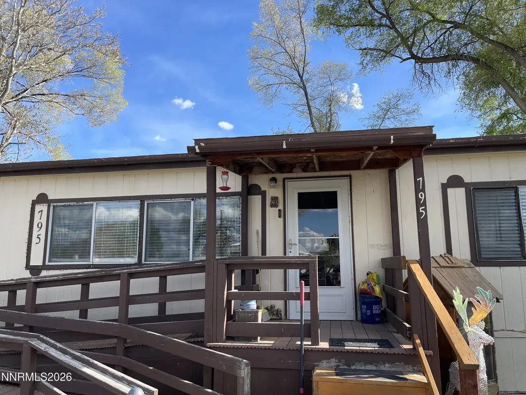 795 16th Lovelock NV 89419
