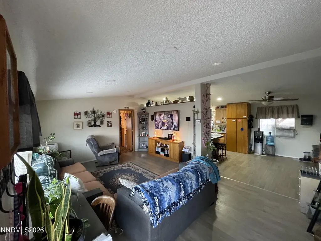 795 16th Lovelock NV 89419