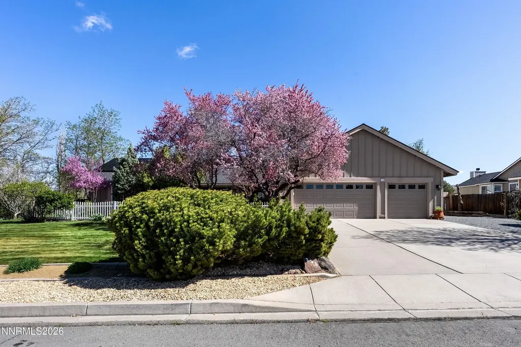230 Sunlit Spanish Springs NV 89441