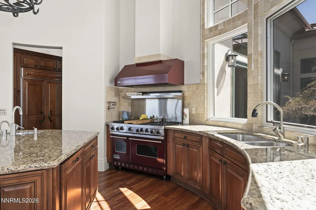 3613 Silver Vista Reno NV 89511