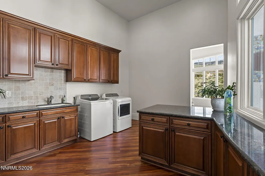 3613 Silver Vista Reno NV 89511