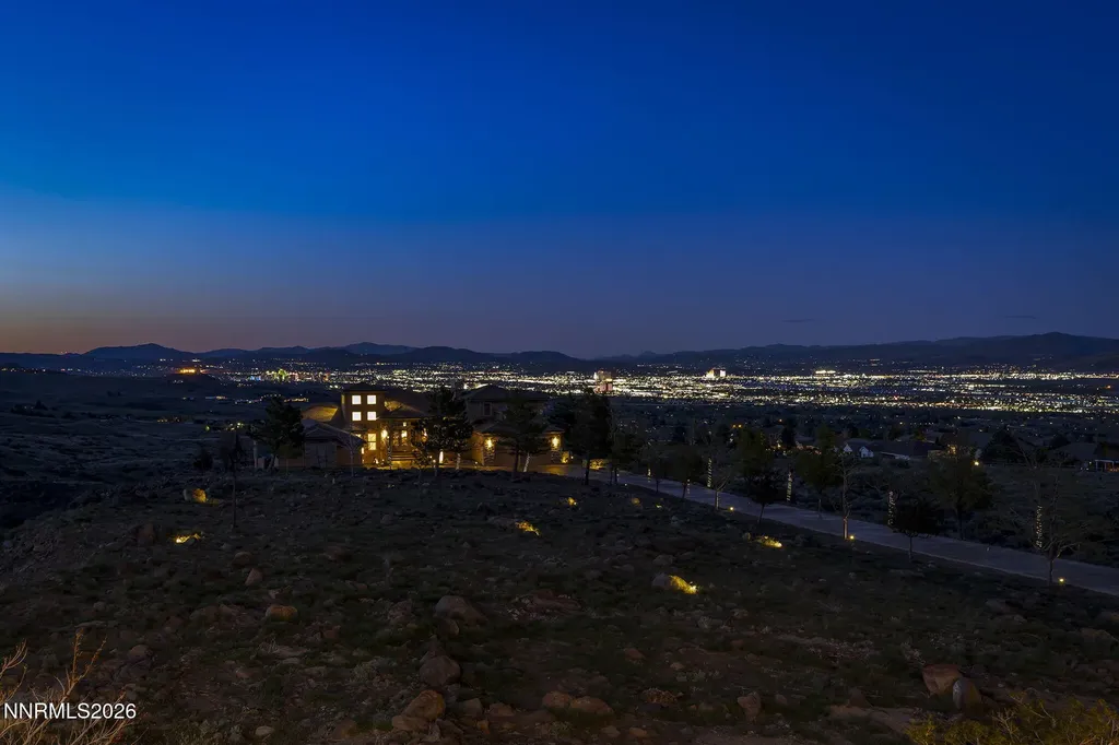 3613 Silver Vista Reno NV 89511