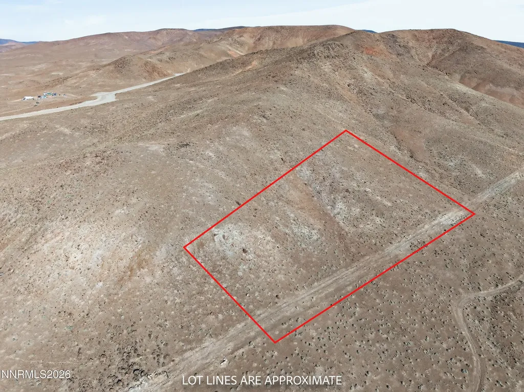 1580 Jean Silver Springs NV 89429