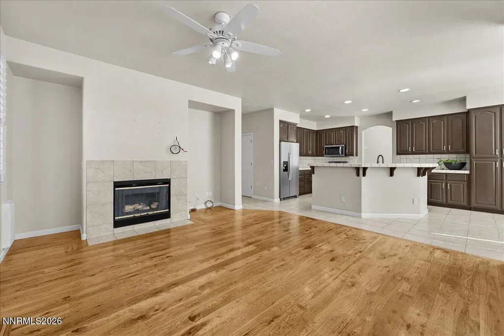 4462 Scott Peak Sparks NV 89436