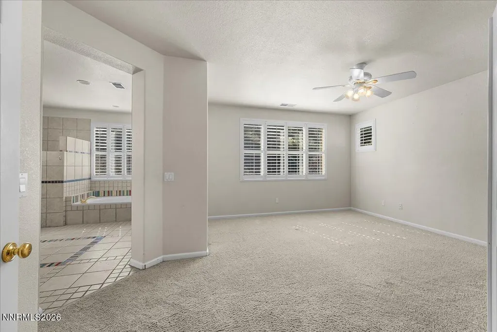 4462 Scott Peak Sparks NV 89436