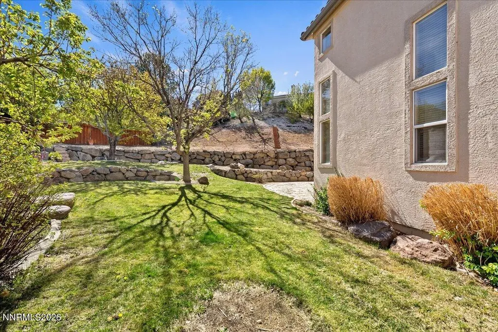 4462 Scott Peak Sparks NV 89436