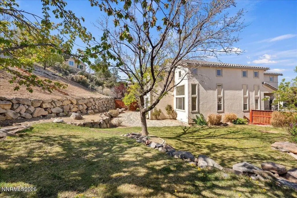 4462 Scott Peak Sparks NV 89436