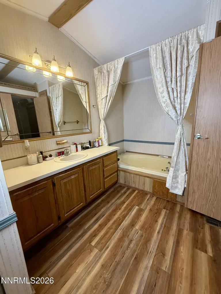 7350 Rose Creek Winnemucca NV 89445
