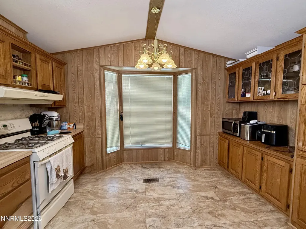 7350 Rose Creek Winnemucca NV 89445