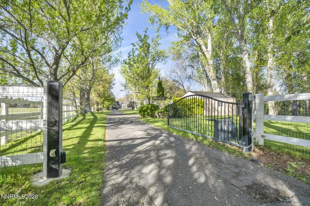 2501 Holcomb Ranch Reno NV 89511