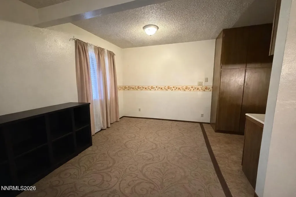682 Pine Meadows Sparks NV 89431