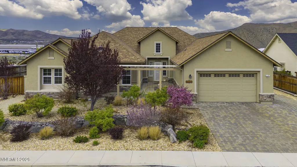 11725 Paradise View Sparks NV 89441