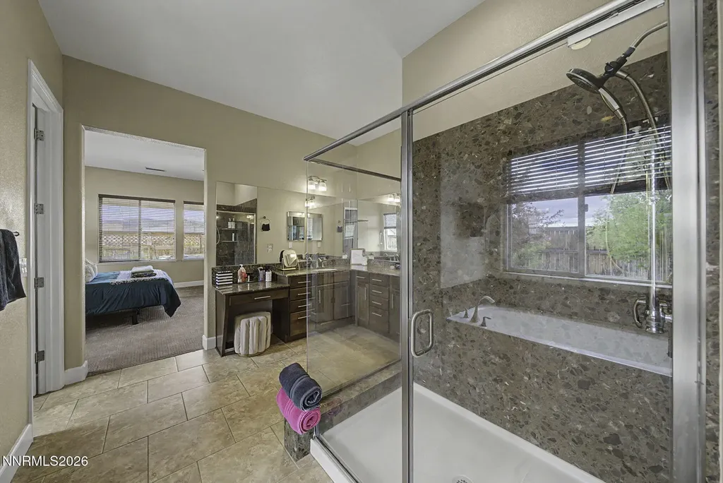 11725 Paradise View Sparks NV 89441