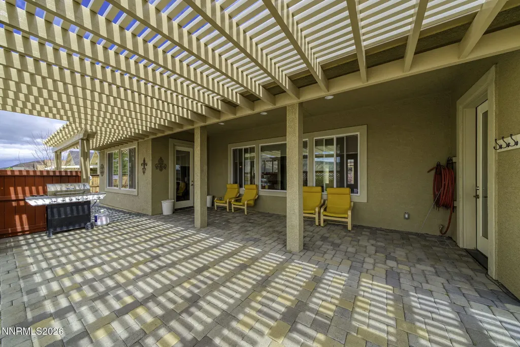 11725 Paradise View Sparks NV 89441