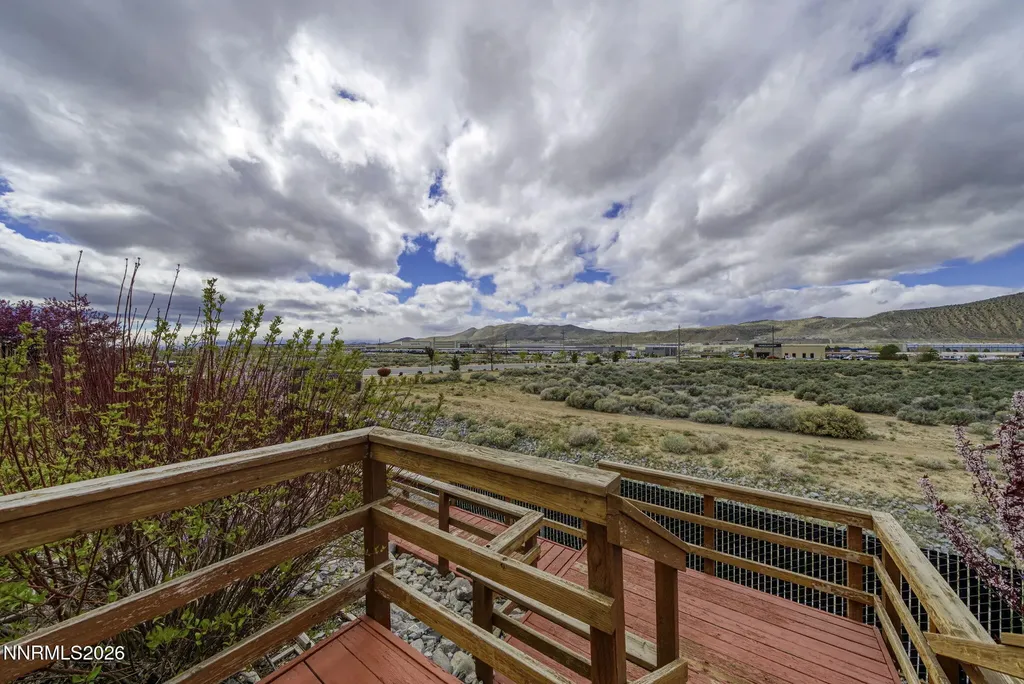 11725 Paradise View Sparks NV 89441