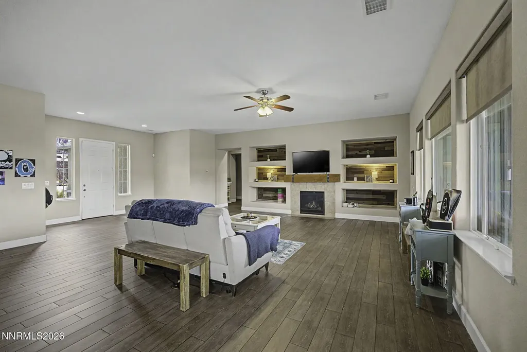 11725 Paradise View Sparks NV 89441