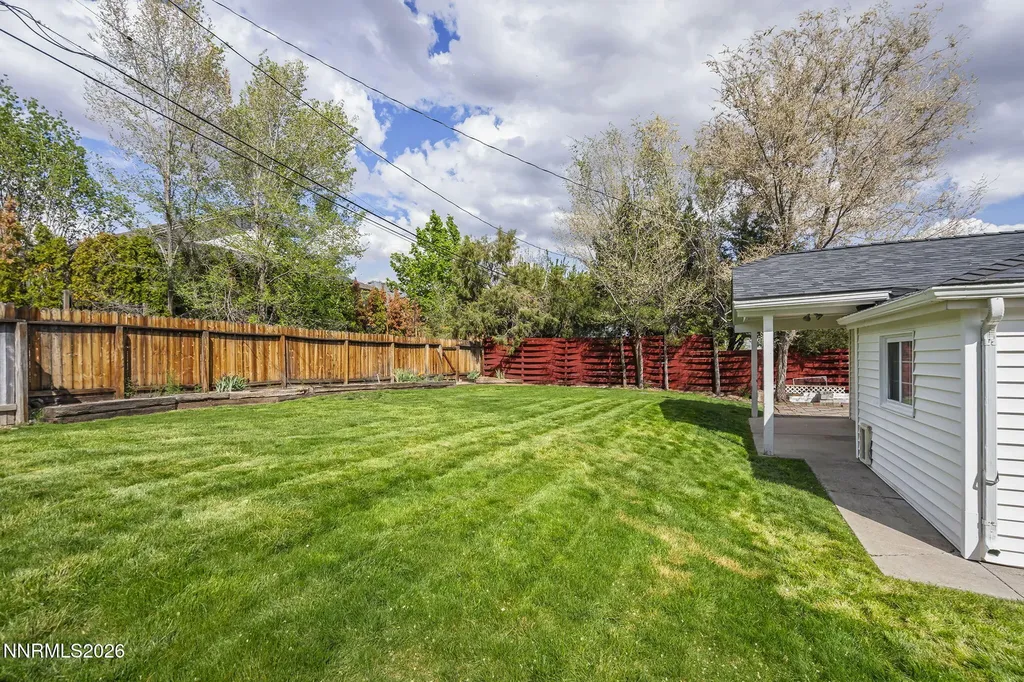 1785 Bonneville Reno NV 89503