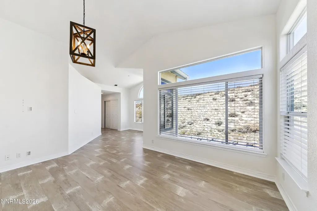2201 Maxfli Reno NV 89523